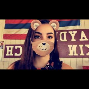 Meet your Posher, Tabitha